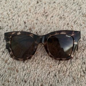 NWOT Quay After Hours Polarized Tortoise Sunglasses
